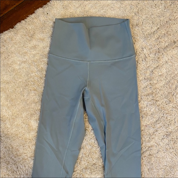 Lululemon Wunder Under High-Rise 7/8 Tight *Full-On Luxtreme 25" - Picture 2 of 8